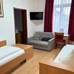 Отель Restaurant Schwert Kehl
