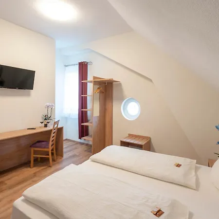 מלון Restaurant Schwert Kehl