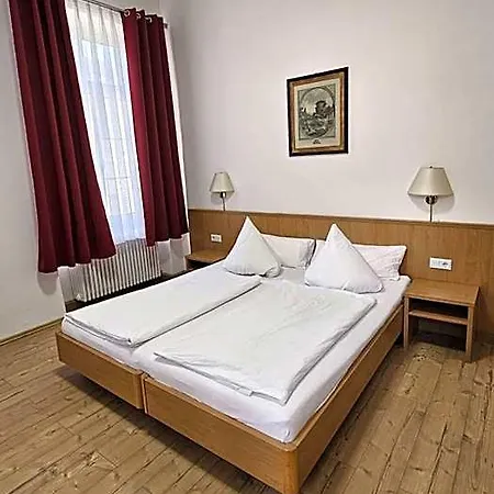 Restaurant Schwert Hotel 2*